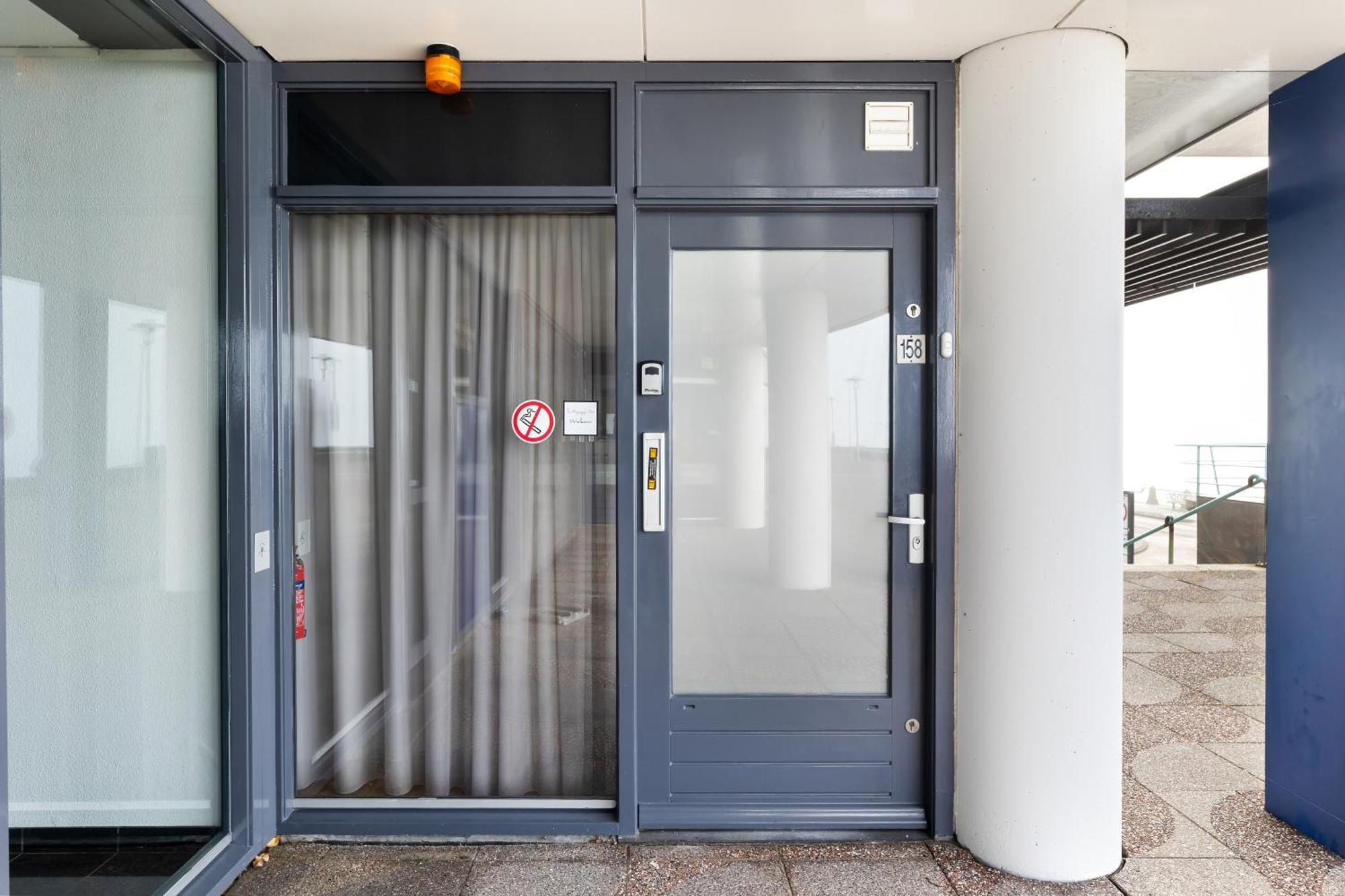 Suites Aan Zee 弗利辛恩 外观 照片