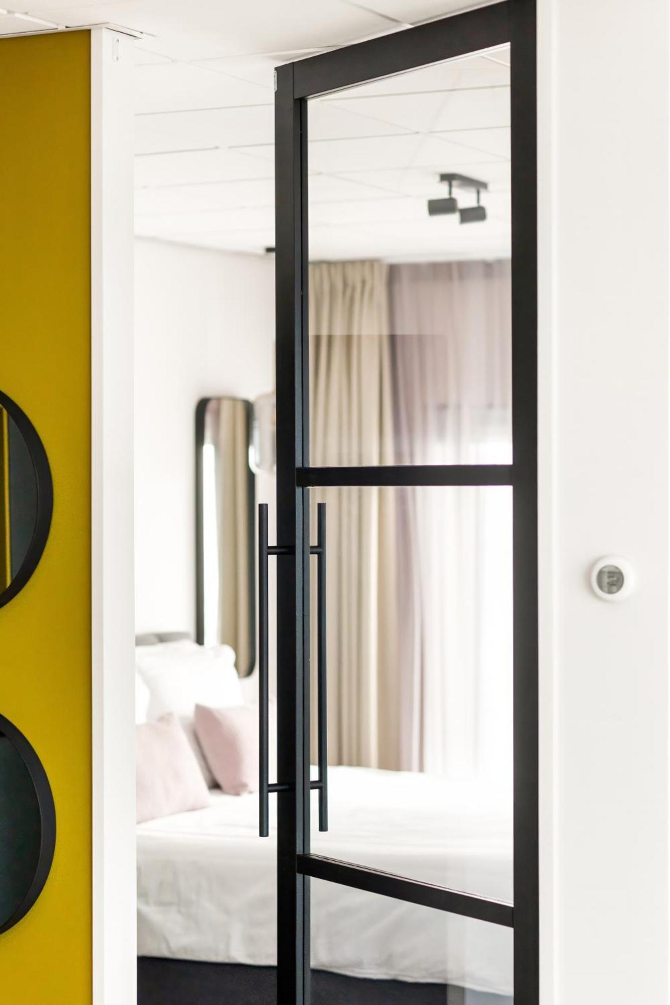 Suites Aan Zee 弗利辛恩 外观 照片